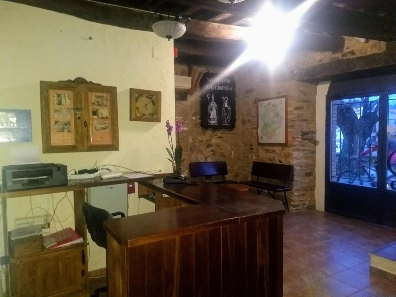 Hotel Villa De Berzocana Zewnętrze zdjęcie